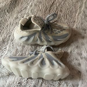 Kids yezzy style shoes